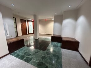 4801 Southwick Dr, Matteson, IL for lease Building Photo- Image 2 of 4