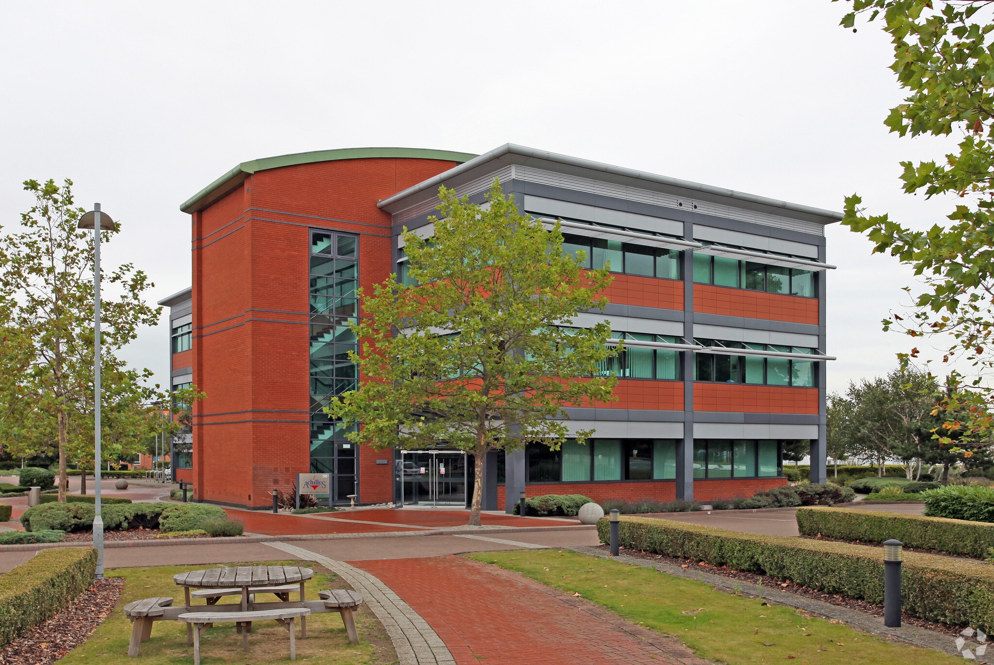 30 Western Ave, Milton for sale Primary Photo- Image 1 of 1