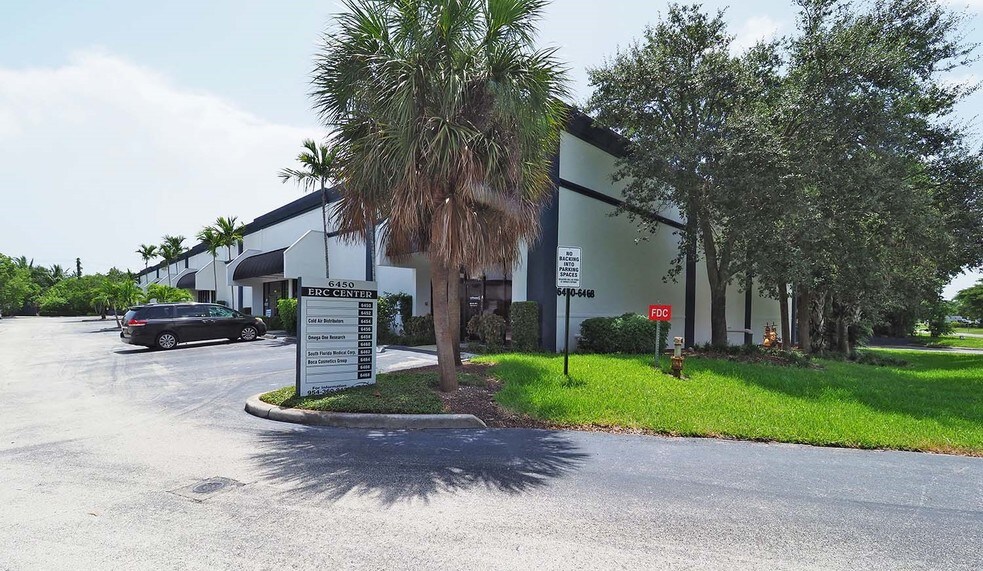 6450 E Rogers Cir, Boca Raton, FL for lease - Primary Photo - Image 1 of 6