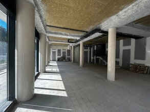 344 Avenue Du Prado, Marseille for lease Interior Photo- Image 1 of 5