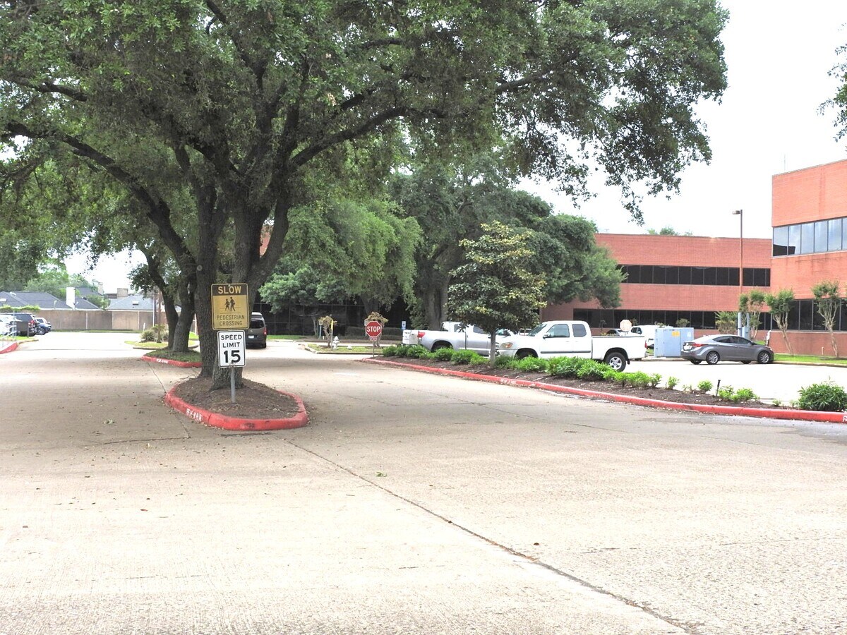 View Photo