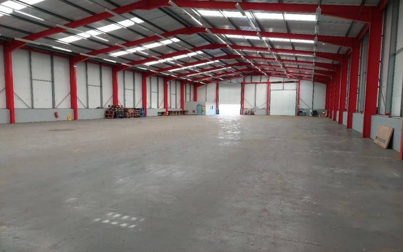 Goatmill Rd, Merthyr Tydfil for lease - Interior Photo - Image 2 of 9