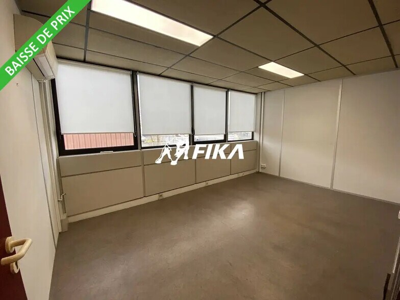 Office in Toulouse for lease - Interior Photo - Image 3 of 8