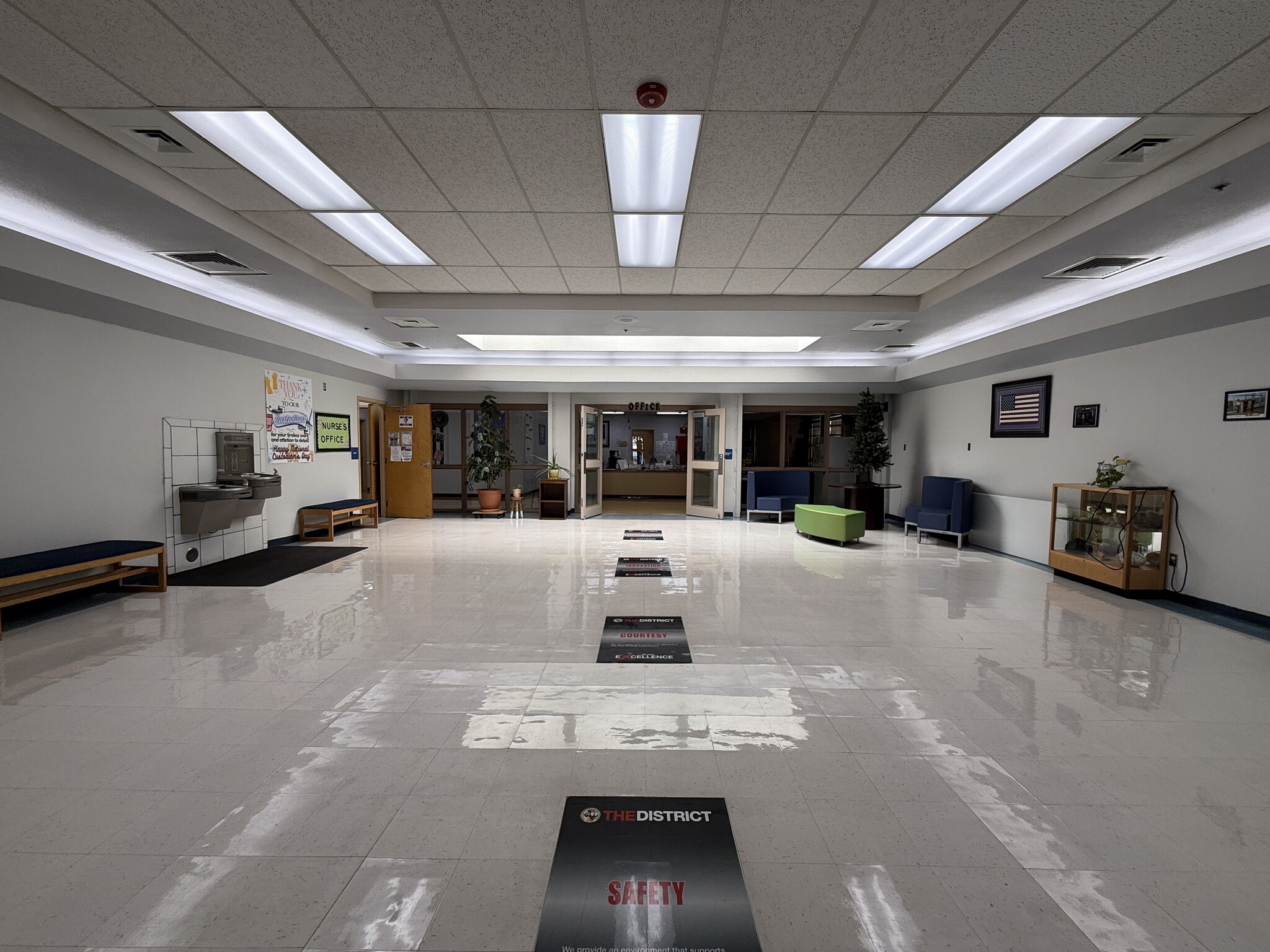 7988 Alameda Ave, El Paso, TX for lease Interior Photo- Image 1 of 12