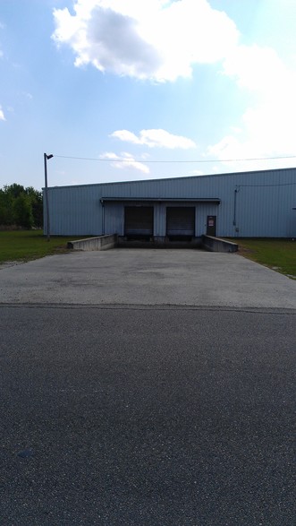 164 County Camp Rd, Kingstree, Sc 29556 - Williamsburg County Warehouse 