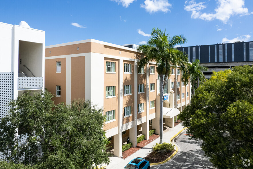 5959 SW 71st St, Miami, FL for sale - Primary Photo - Image 1 of 1