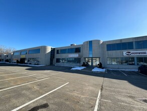 4050 Boul Poirier, Montréal, QC for lease Building Photo- Image 1 of 3