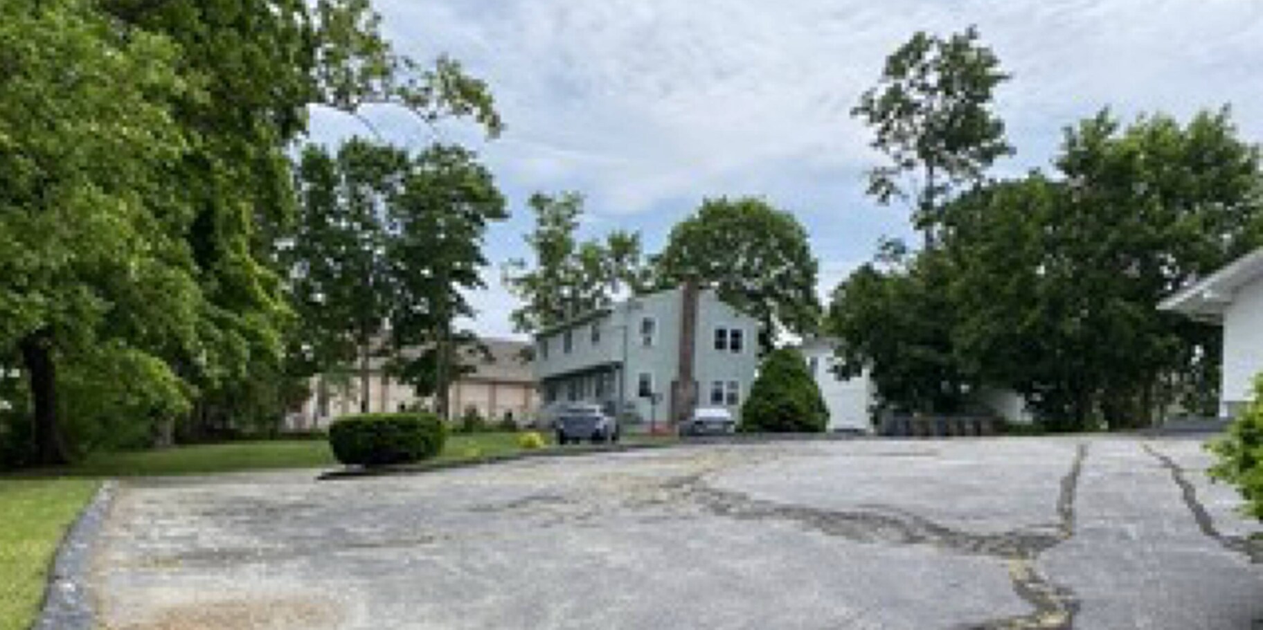 436 Main St, Niantic, CT 06357 8 Haigh Ave and Main St