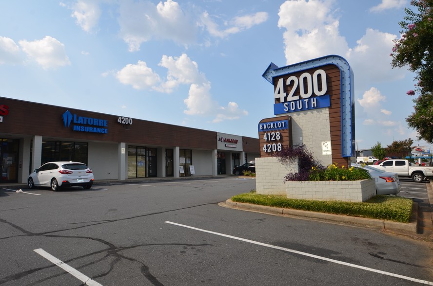 4200 South Blvd, Charlotte, NC for sale - Building Photo - Image 1 of 1