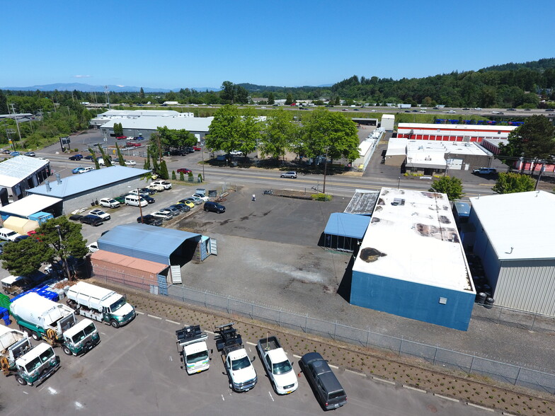 7353 SE 92nd Ave, Portland, OR for sale - Building Photo - Image 3 of 5