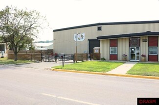 More details for 1119 Center St, North Mankato, MN - Industrial for Sale