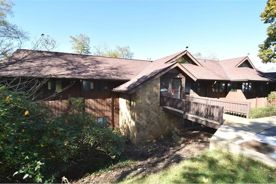 2275 Swallow Hill Rd, Pittsburgh, PA for sale Primary Photo- Image 1 of 1