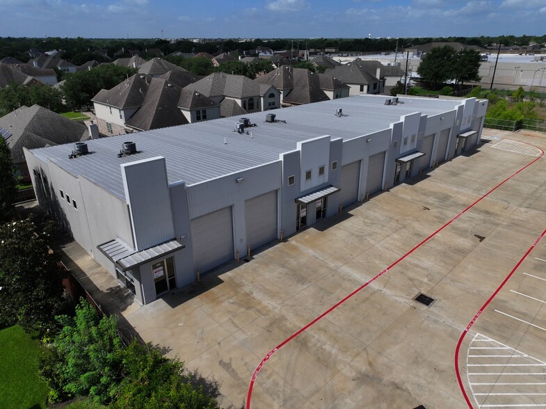 19909 Morton Rd, Katy, TX for lease - Building Photo - Image 2 of 10