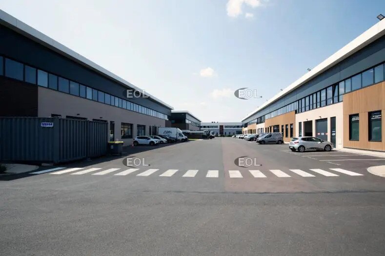 Flex in Gennevilliers for lease - Building Photo - Image 3 of 9