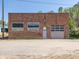 Industrial Flex Lease - Storefront Property