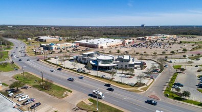 3131 Briarcrest Dr, Bryan, TX - aerial  map view