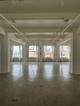 656 S Los Angeles St, Los Angeles, CA for lease Interior Photo- Image 1 of 2