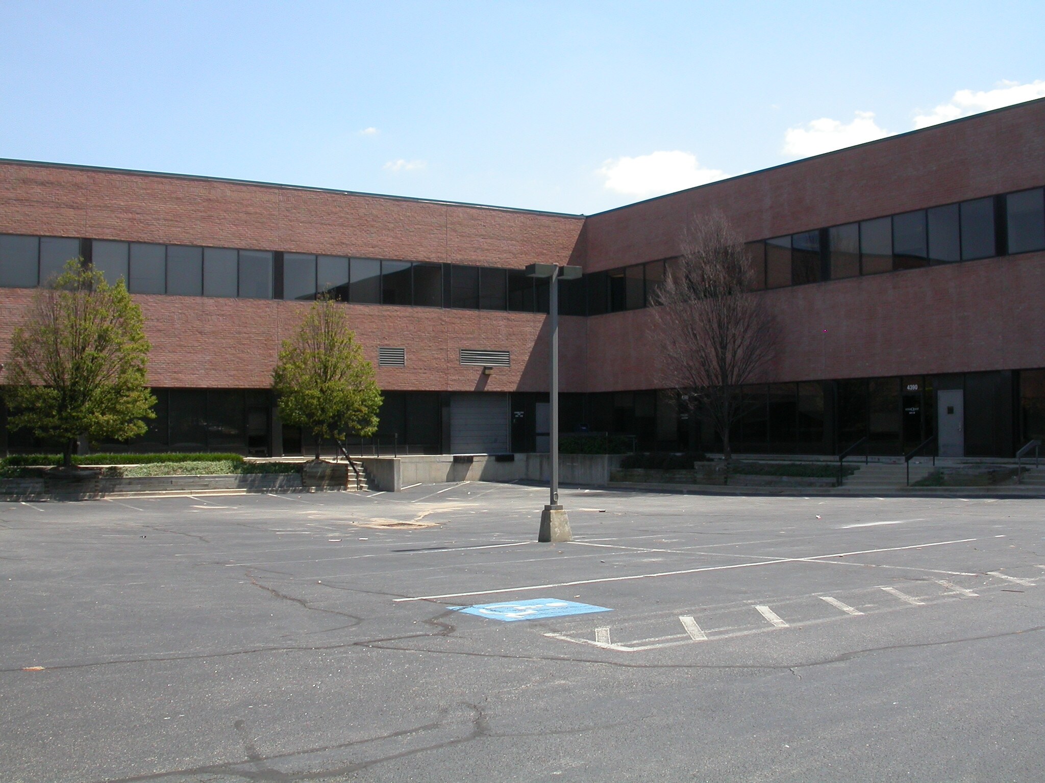 4400 Forbes Blvd, Lanham, MD 20706 Commerce Center at Washington