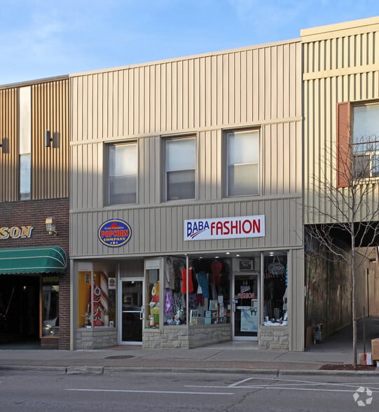 14-16 Simcoe St S, Oshawa, ON for sale - Primary Photo - Image 1 of 1