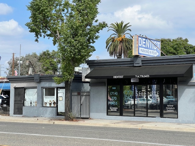 504 S Harbor Blvd, Fullerton, CA for sale - Building Photo - Image 1 of 15