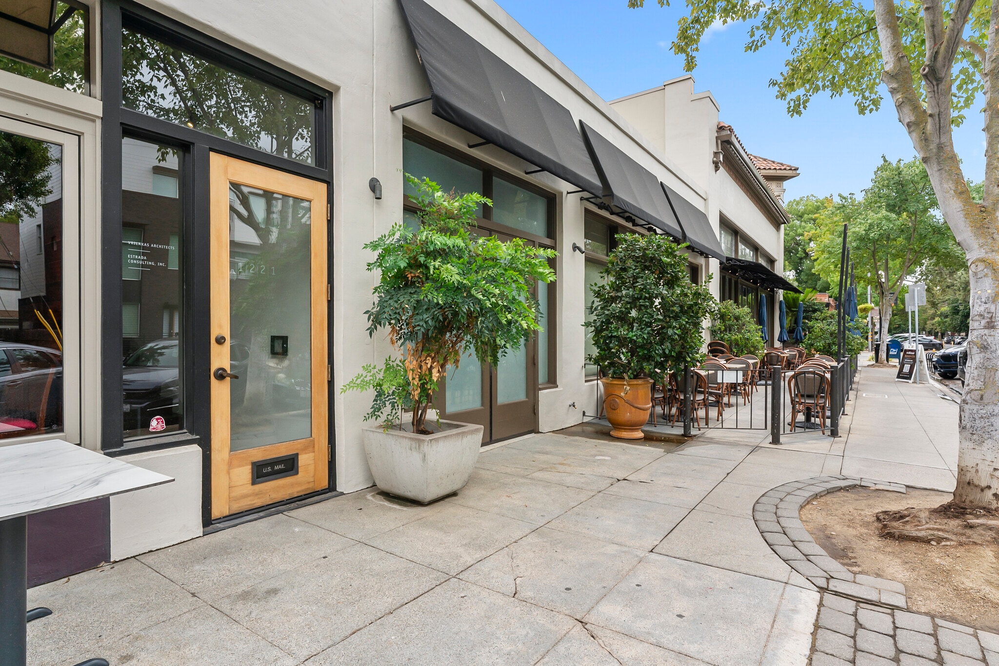 1217-1221 18th St, Sacramento, CA for lease Building Photo- Image 1 of 18