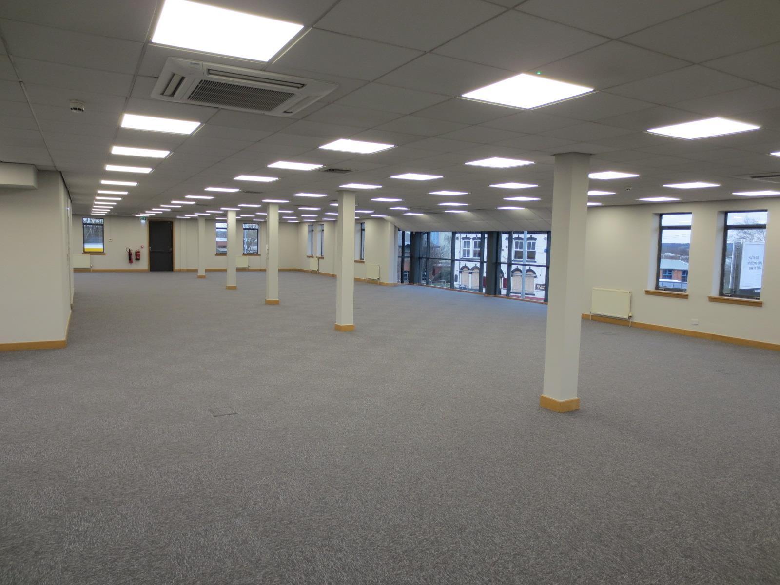 Wakefield Rd, Leeds for lease Interior Photo- Image 1 of 1