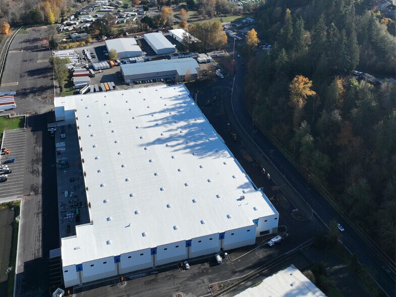 14021 E Pioneer Way, Puyallup, WA for lease - Building Photo - Image 2 of 3