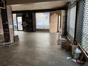 42-48 Carrick St, Ayr for lease Interior Photo- Image 2 of 2