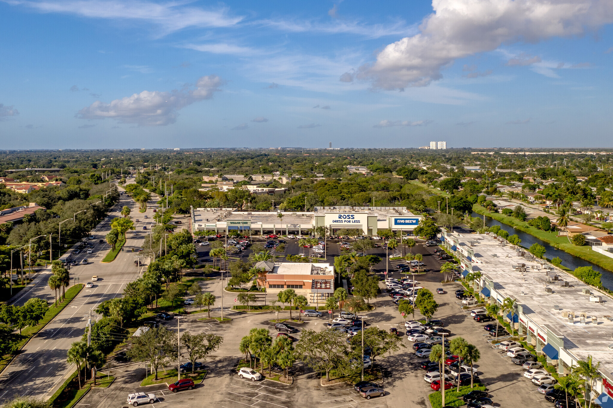 8101-8351 W Sunrise Blvd, Plantation, FL 33322 - Jacaranda Plaza | LoopNet