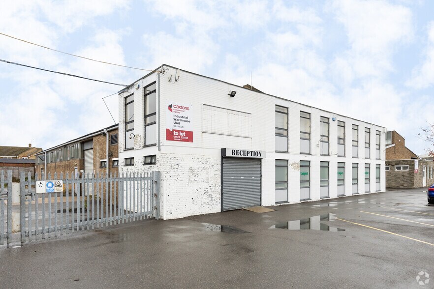 Tribune Dr, Sittingbourne for lease - Primary Photo - Image 1 of 2