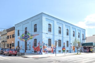 2 St Nicholas Ave, Brooklyn NY - Pub