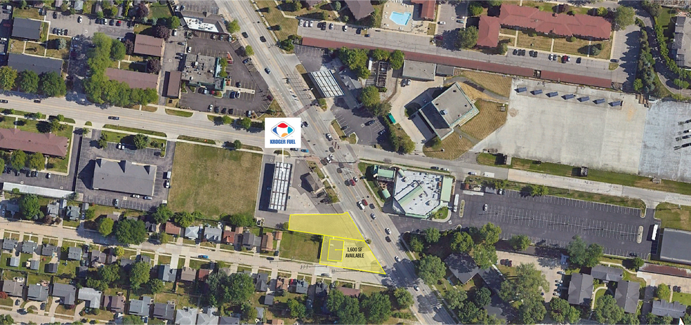 23707-23709 Jefferson Ave, Saint Clair Shores, MI for sale - Building Photo - Image 1 of 5