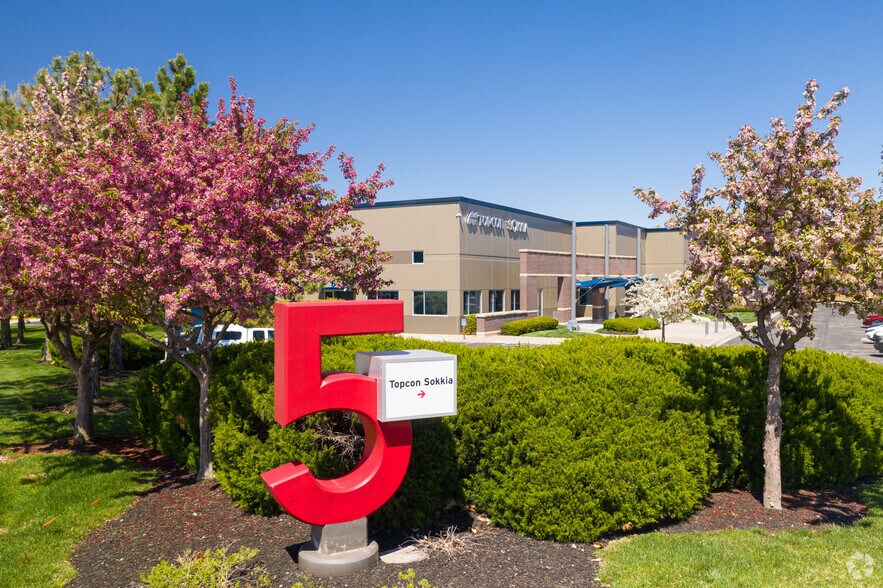 16900 W 118th St - Bldg 5, Olathe, KS for lease - Building Photo - Image 3 of 9