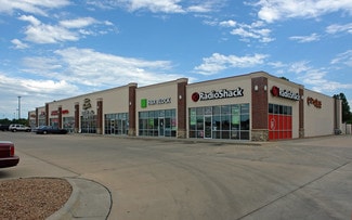 More details for 2570 S Broadway, Wichita, KS - Office/Retail for Lease