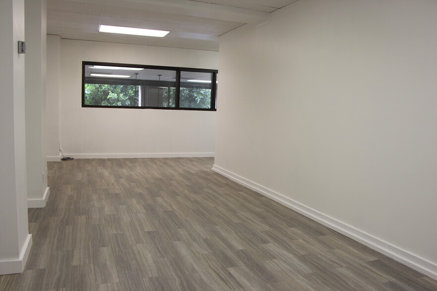 930 Montgomery St, San Francisco, CA for lease - Building Photo - Image 3 of 21