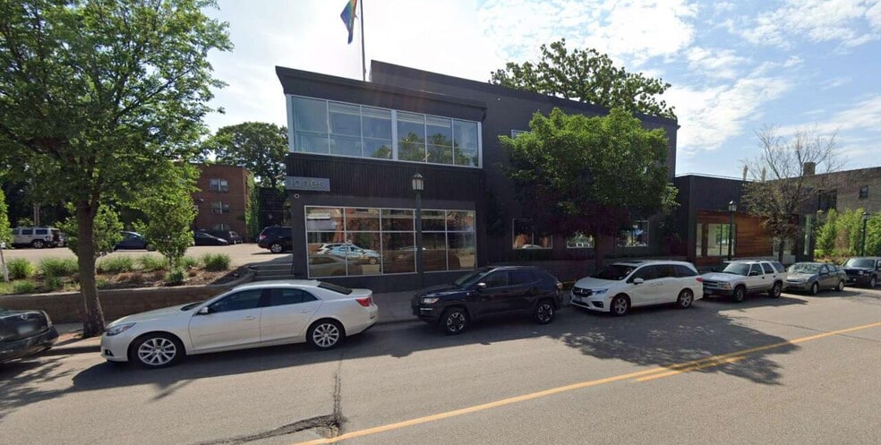 2429 Nicollet Ave, Minneapolis, MN for sale - Primary Photo - Image 1 of 27