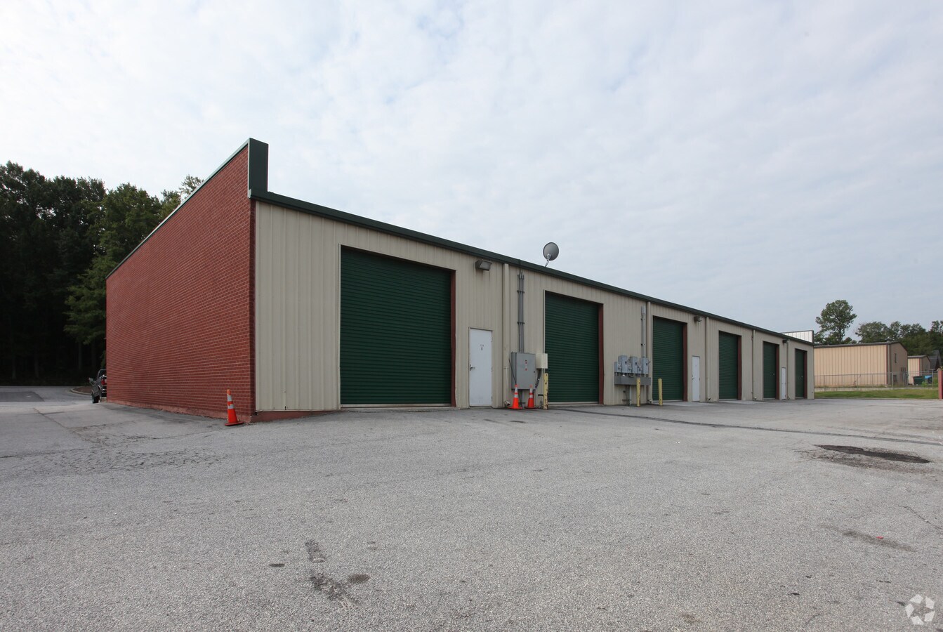 4138 Pecan St, Loganville, GA 30052