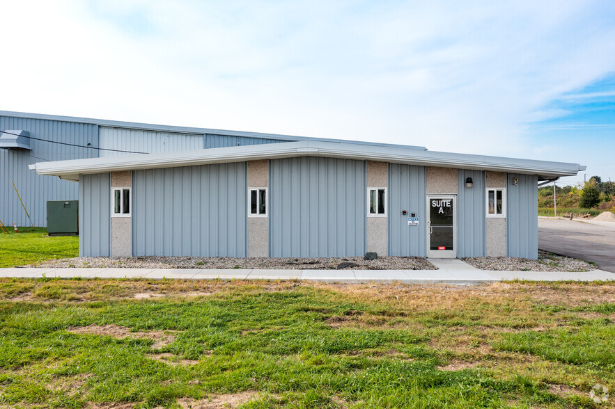 20505 Sibley Rd, Brownstown, MI for lease - Building Photo - Image 3 of 6