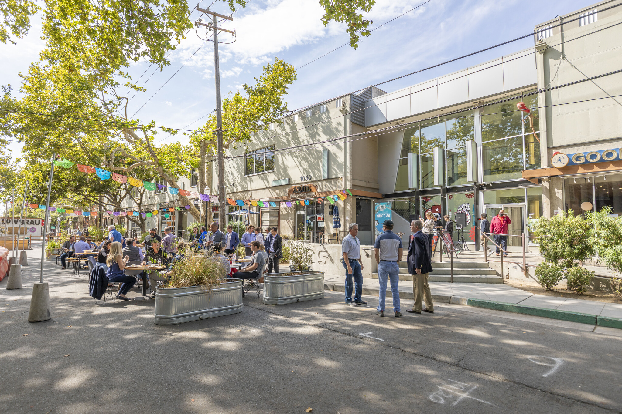 1050 20th St, Sacramento, CA for lease Building Photo- Image 1 of 35