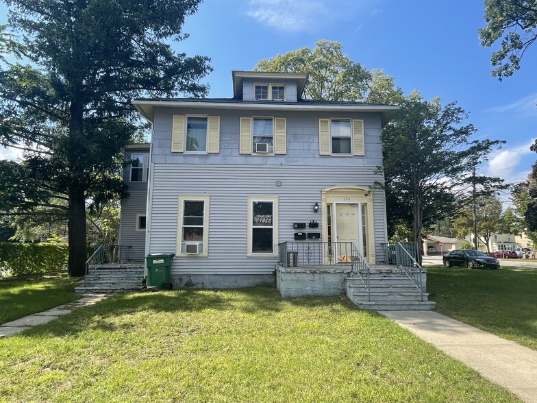 304 S Main St, Mount Pleasant, MI for sale - Building Photo - Image 3 of 3