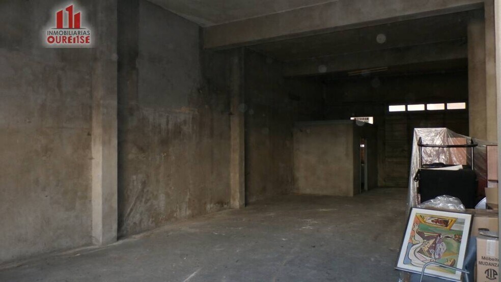 Retail in Ourense, Orense for lease - Building Photo - Image 2 of 5