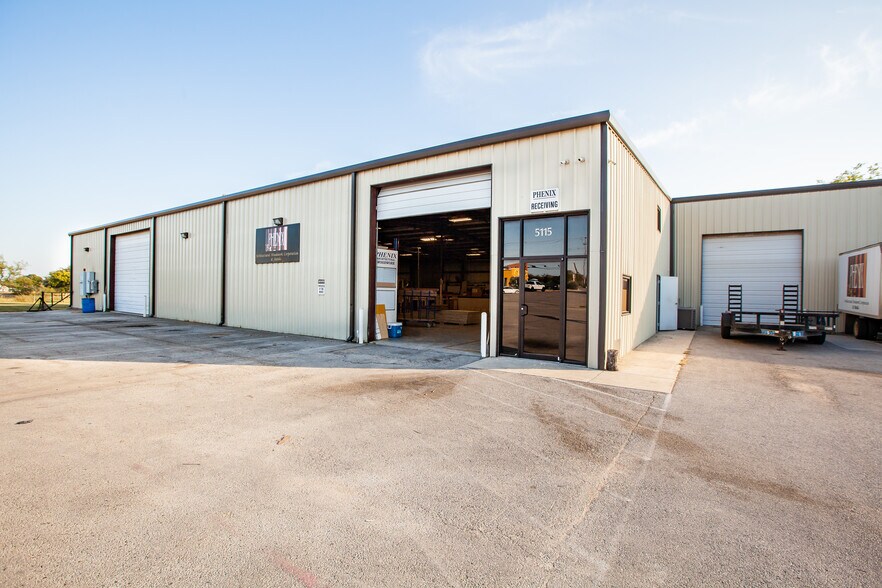 5115 Monaco Cir, San Antonio, TX for sale - Building Photo - Image 1 of 1