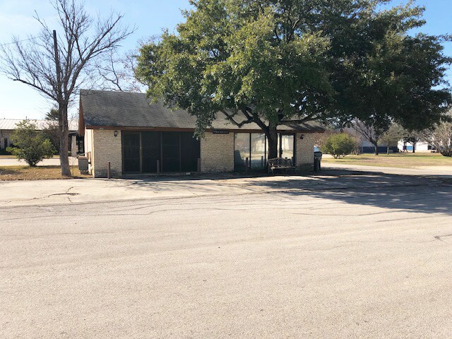 1952 S Austin Ave, Georgetown, TX for sale Building Photo- Image 1 of 1