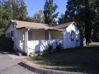 Multi Family Redding 15 Units! portfolio of 2 properties for sale on LoopNet.com Primary Photo- Image 1 of 3