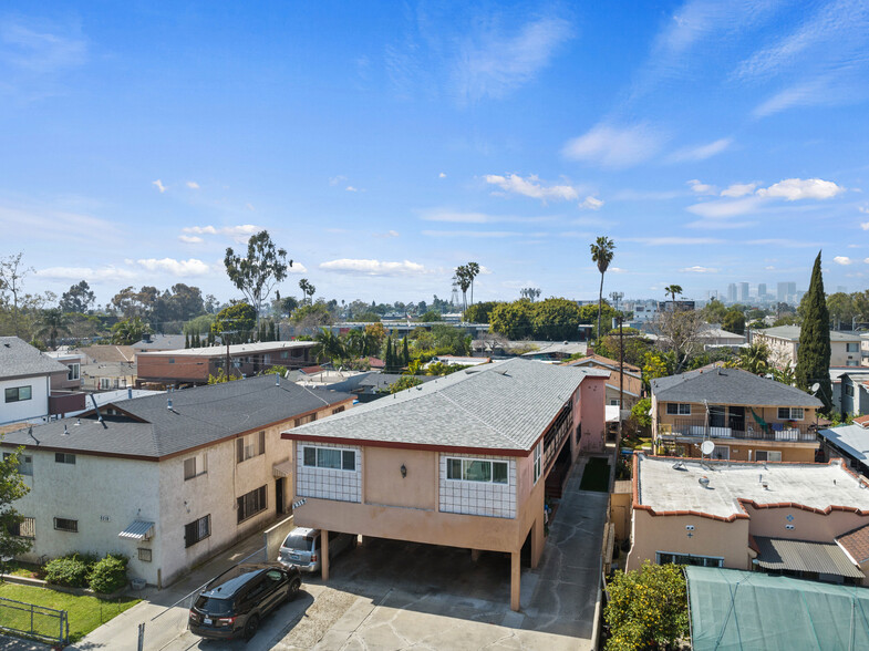 2315 Carmona Ave, Los Angeles, CA 90016 - Multifamily for Sale | LoopNet