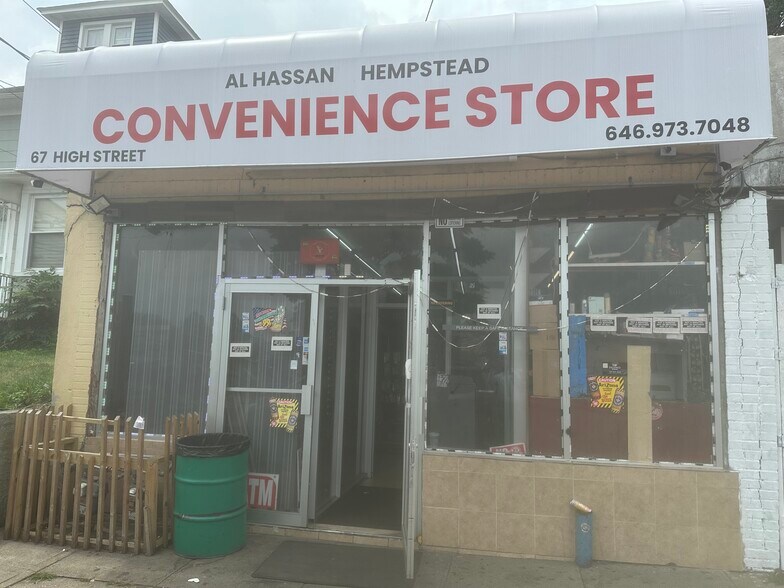 65 High St, Hempstead, NY for sale - Primary Photo - Image 1 of 1