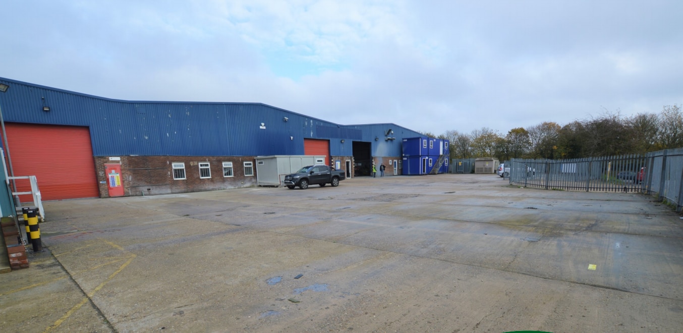 1-3 Moss Rd, Witham for sale Primary Photo- Image 1 of 1