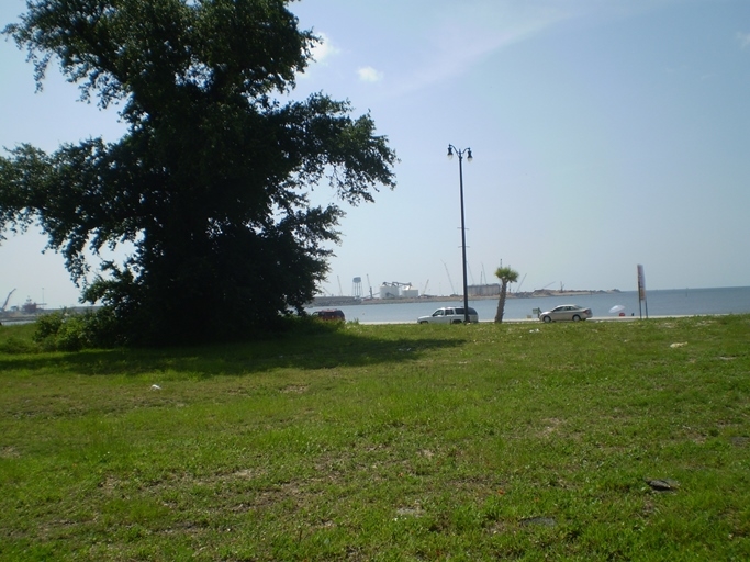 3730 Beach Blvd, Gulfport, MS for sale - Primary Photo - Image 1 of 3