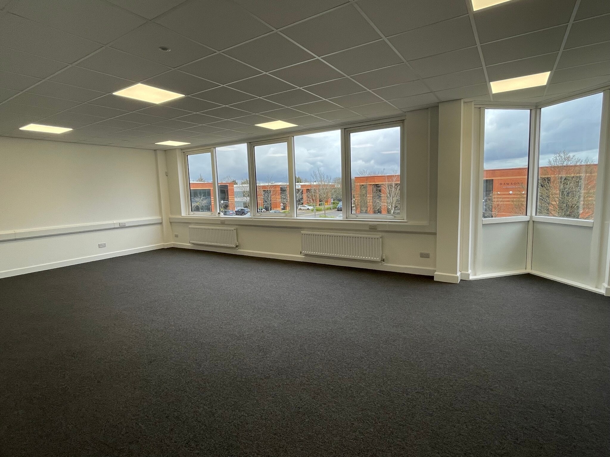 56-58 Clivemont Rd, Maidenhead for sale Interior Photo- Image 1 of 1