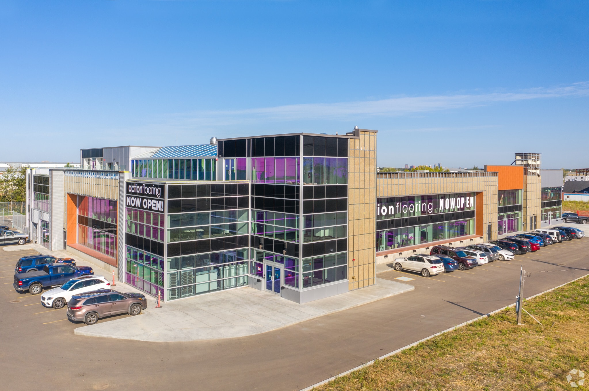 6810 50 St NW, Edmonton, AB for sale Primary Photo- Image 1 of 1